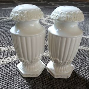 LENOX salt and pepper shakers